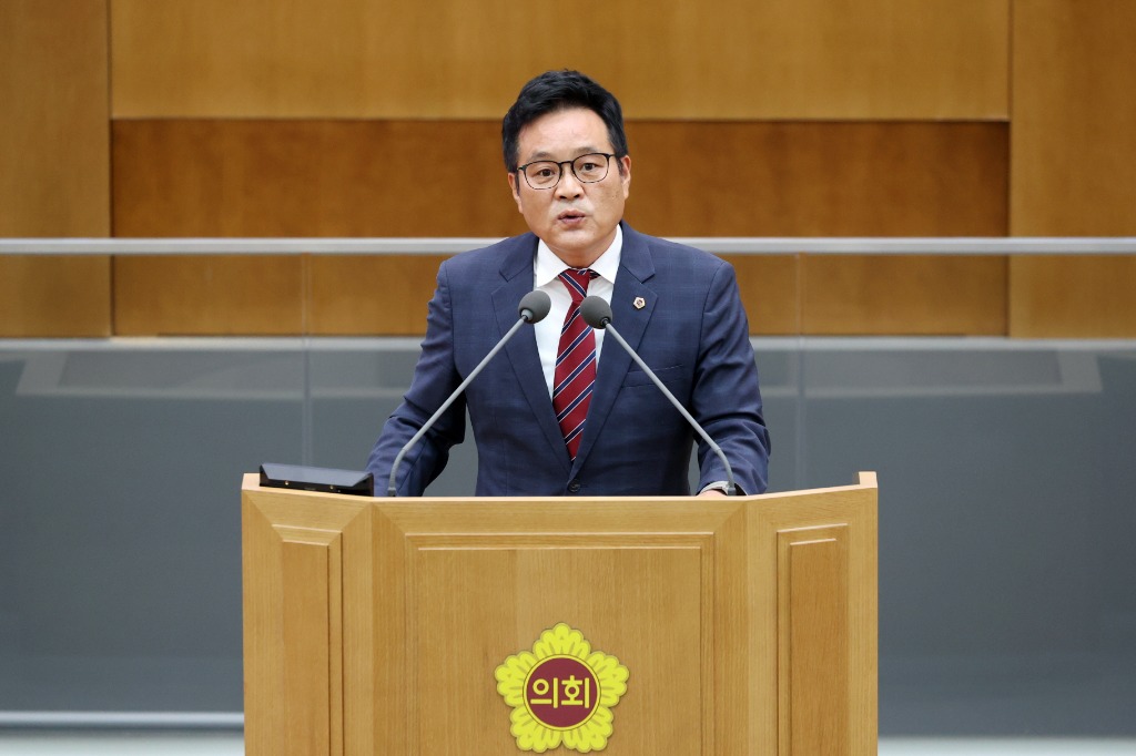 240904 이학수 의원, 경기도 체육 환경 개선과 선수 권익 보호 강화 촉구 (1).JPG