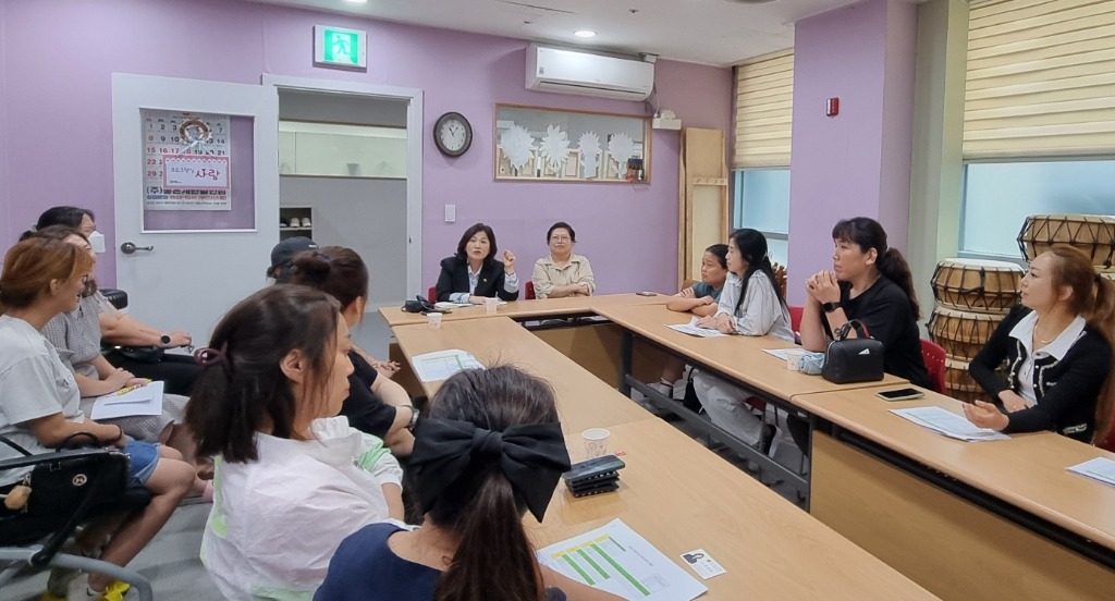 240926 김영희 의원, 장애학생 교육권을 위해 소통의 징검다리 역할하다.jpg