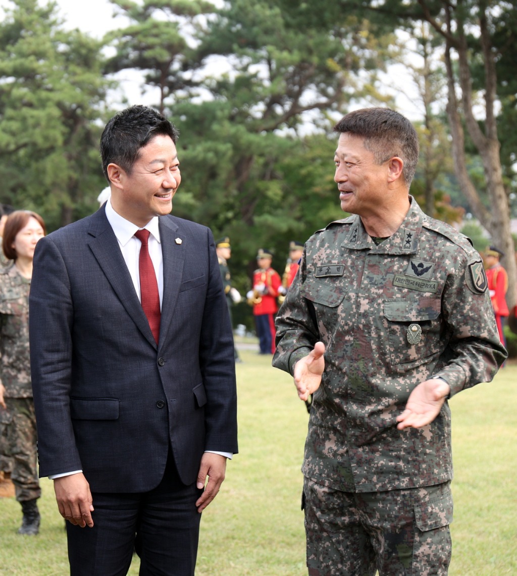 241008 김진경 의장, 7일 ‘육군 제51보병사단’ 방문...장병 헌신과 노고에 감사 전달 (2).jpg