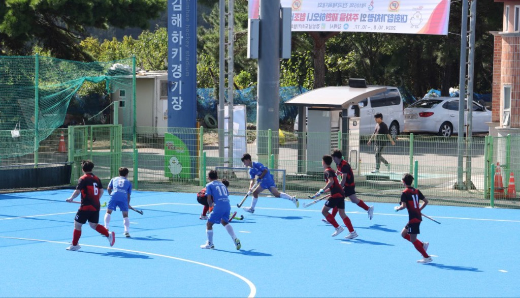 241010_임태희_교육감__“학생_기본에_충실하고_운동하며_학교_명예_높이고_대한민국_중심이_돼야(사진6).jpg