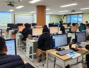 241024_경기도교육청__안전한_경기교육_위한_교육시설통합정보망_실무교육_실시(사진).jpg