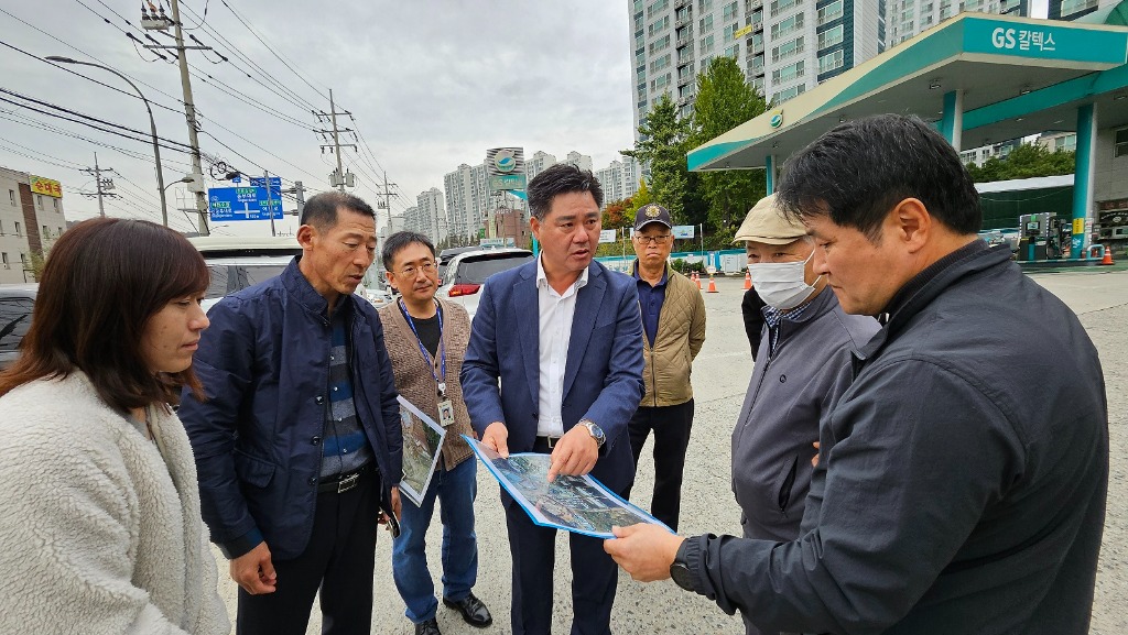 (보도자료) 정하용 의원, 용인 기흥구 교통신호체계 관련 현장정담회 실시.jpg