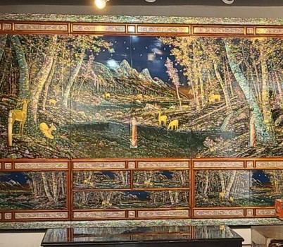 기업혁신과-임충휴 선생의 나전칠기 장롱 _자연_ 작품사진.JPG