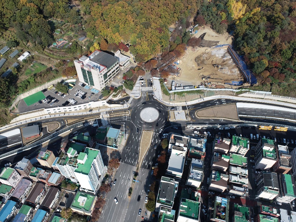 도로과-확장 개통된 남한산성 순환도로(산성교차로).JPG