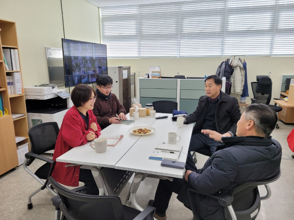 250205 윤종영 의원, 경기북부야생동물생태관찰원 조성 기본구상 용역 논의.jpg