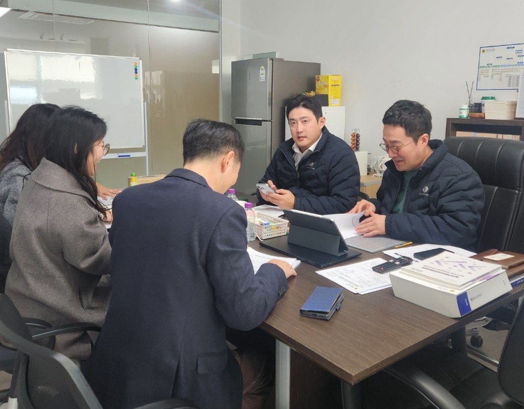 250211 이상원 의원, 고양 골목상권 활성화 위해 노력할 것 소상공인 지원 및 전통시장 경쟁력 강화 방안 논의.jpg