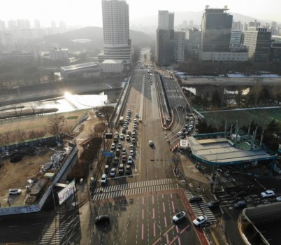 도로과-14일 수내교 분당방향 4차로 임시도로 개통 모습 (1).JPG