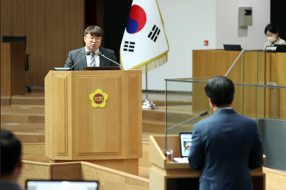 250306 유호준 의원, 카드로 등록금·월세 납부 가능한가... 현실성 없는 청년기본소득 개편 비판2.png