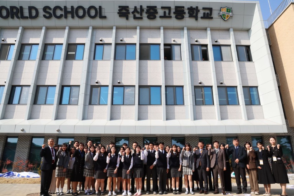 250314 임태희 교육감, “아이비(IB) 월드스쿨 인증, 경기교육 변화의 시작이자 기념될 만한 일”(사진4).jpg