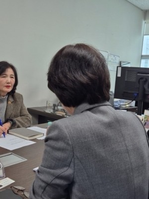 250317 김영희 의원, 경기형 가족돌봄수당 접수기간 확대 논의 더 많은 가정이 혜택 받아야.jpg