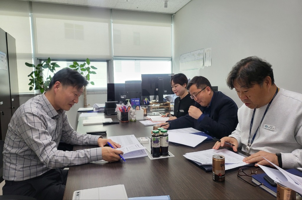 250407 김태희 의원, 재활용품 회수보상제 활성화 위한 정담회 개최 .jpg