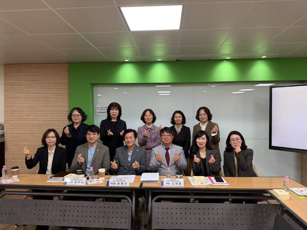 250424 김재훈 의원, 경기도 여성인력센터 정담회 현장 애로 사항 청취 1.jpg