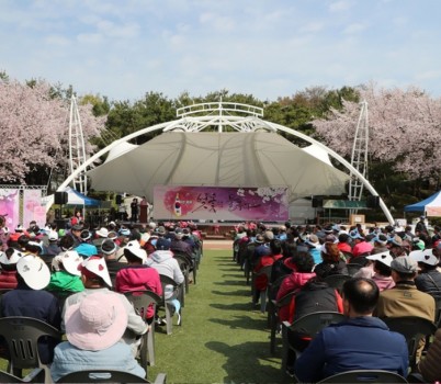 수진2동-성남시 수진공원 벌터산 한마당 축제(자료 사진).jpg width: 100%; height : 150px
