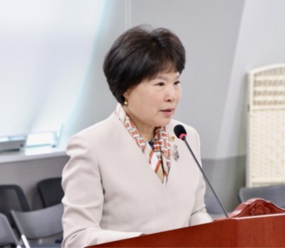 250414 서성란 의원, 말산업 조례 개정안 상임위 통과... 문화·경제 아우르는 제도 기반 구축 (2).jpg width: 100%; height : 150px