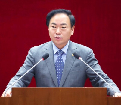 제302회 임시회 개회식 및 제1차 본회의 사진.JPG width: 100%; height : 150px