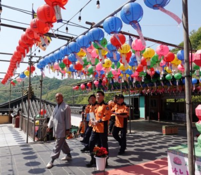 resized_보도자료사진.jpg width: 100%; height : 150px