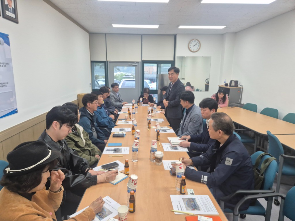 250502 윤종영 의원, 레클리스 기념행사 실무회의 주재...지역사회 협력 본격화.jpg