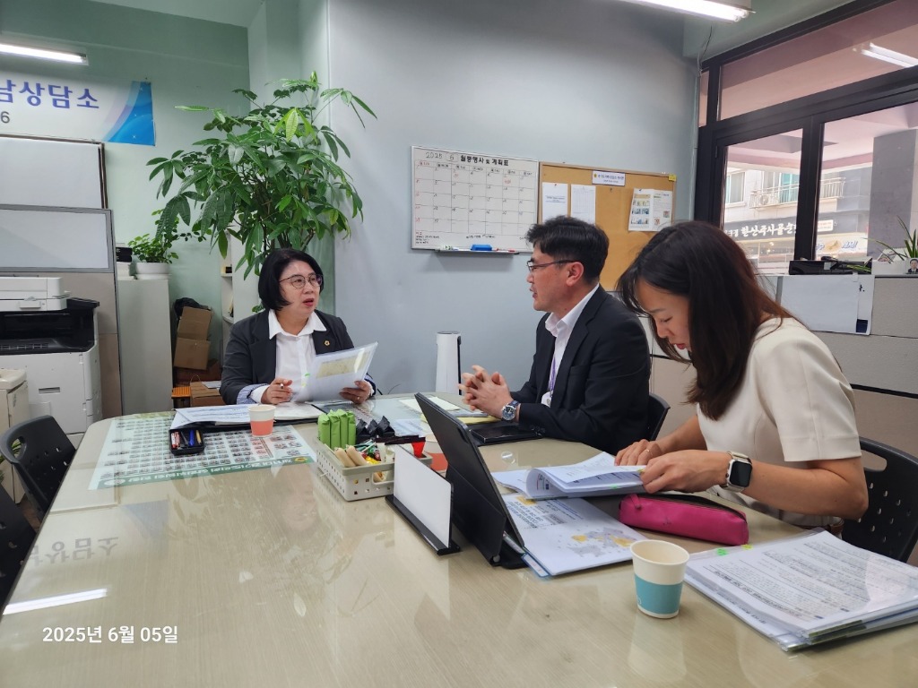 250609 이서영 의원, 국제교육원 청솔중학교 이전 계획 보고 받아.jpg