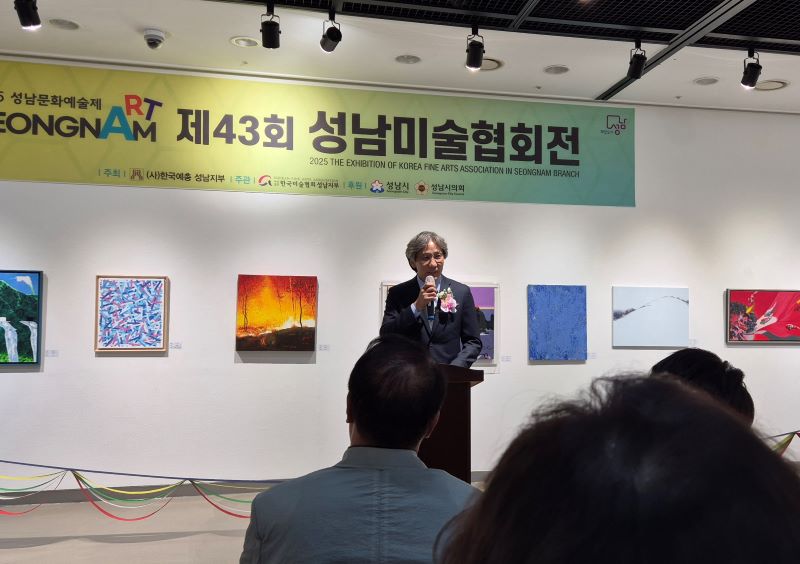 송위혁.jpg