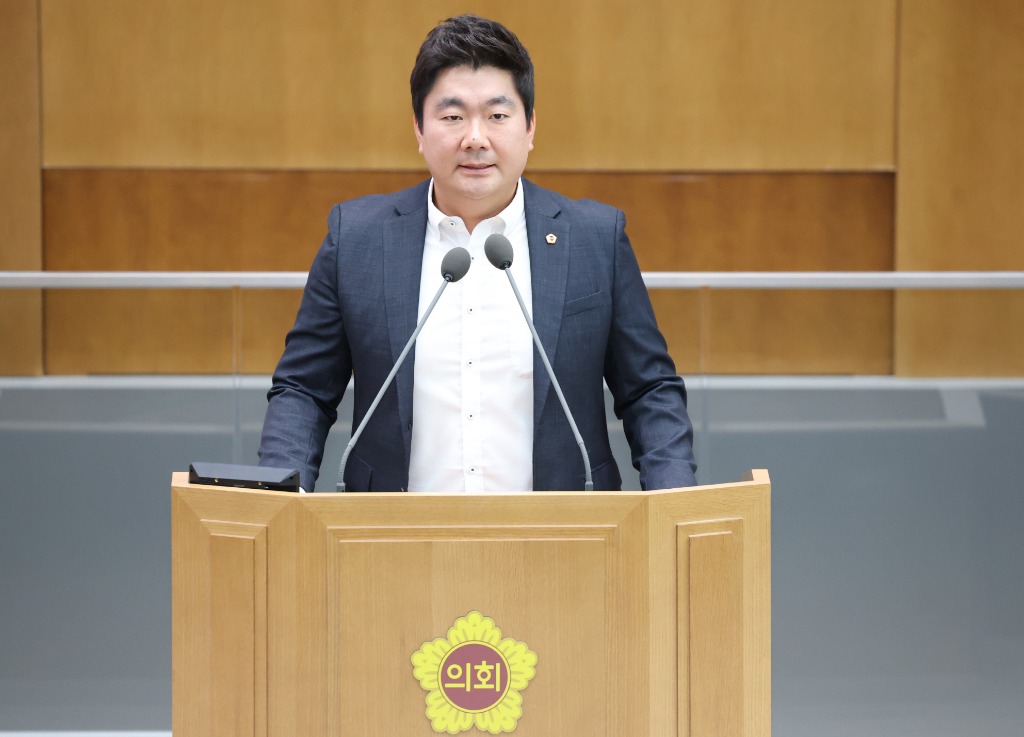 250610 장한별 의원, 기존 공교육체계 밖은 우리 일이 아니다_...경기도교육청의 근시안적 소극행정 규탄.JPG
