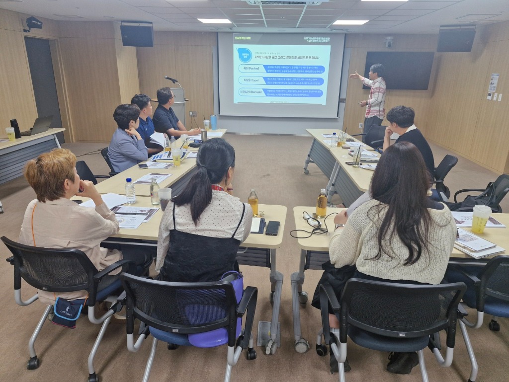 250611 임창휘 의원, 경기도의회 의원맞춤형 교육 개최....남한산성을 소재로 한 지역 관광산업 발전시켜야 해 (1).jpg