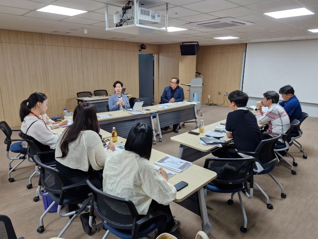 250611 임창휘 의원, 경기도의회 의원맞춤형 교육 개최....남한산성을 소재로 한 지역 관광산업 발전시켜야 해 (2).jpg