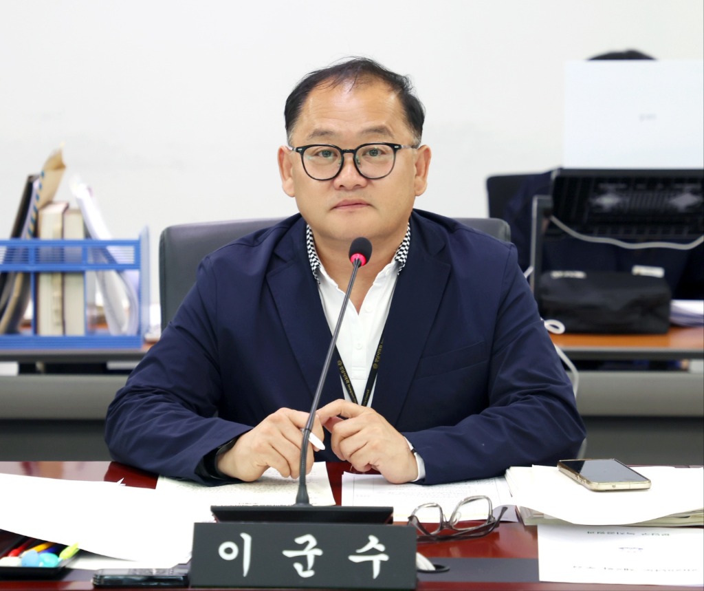 이군수 성남시의원, 3개 구 보건소에 금연 캠페인 및 환경 …
