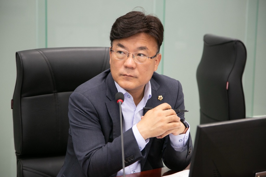 250616 최만식 의원, 도비 20억 투입된 발달재활바우처... 품질 수준은 ‘낙제점’ (1).jpg