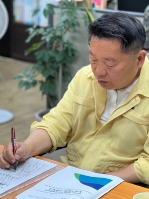 250604 방성환 의원, 농정해양위원회 소관 실·국 대상 결산 및 추경 사전보고 진행 (1).jpg