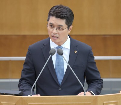250610 이재영 의원, 새 정부 출범, 지금이 골든타임... 민생회복 첫걸음 촉구.JPG width: 100%; height : 150px
