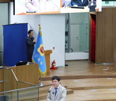 250611 김광민 의원, 경기도교육청 공정·책임 무너져...본회의서 강력 질타.jpg width: 100%; height : 150px