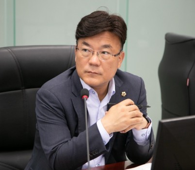 250616 최만식 의원, 도비 20억 투입된 발달재활바우처... 품질 수준은 ‘낙제점’ (1).jpg width: 100%; height : 150px
