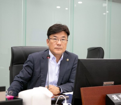 250623 최만식 의원, “교사 보호장치 없는 상태서 체험학습 예산 확대는 위험”.JPG width: 100%; height : 150px