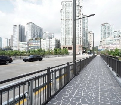 사진1_분당 정자교 모습.jpg width: 100%; height : 150px