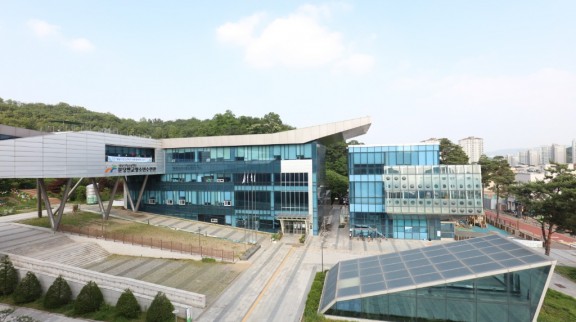 판교유스센터 전경.JPG