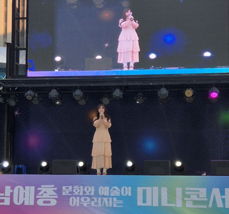 가수 진혜진.jpg