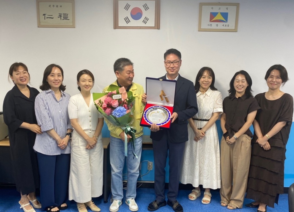 이광재ㆍ김진명ㆍ최현백, 판교 낙생고등학교 감사패 수여