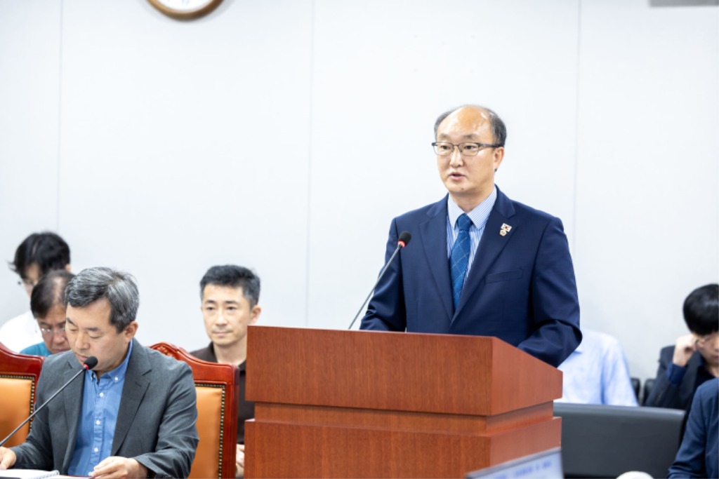250717 김동영 의원, 보행약자 보호구역 확대를 위한 조례 상임위 통과(1).jpg