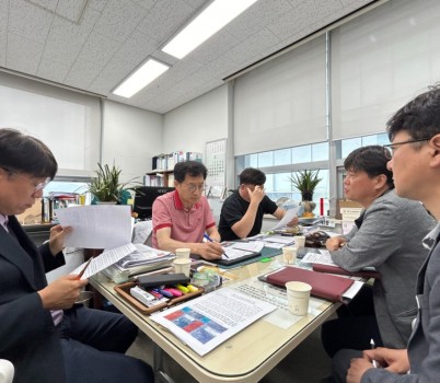 20250703 고도제한 긴급 간담회 사진_03.jpg width: 100%; height : 150px