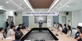 1. 성남시청 율동관에서 개최된 ‘2025 청년 재창업 지원사업 PT대회’에서 신상진 성남시장이 인사말을 전하고 있다.jpg