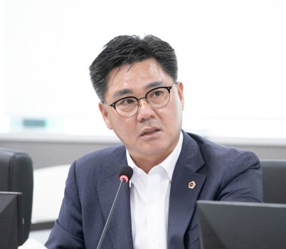 250714 정하용의원  경기도교육청 2025년 1회 추경 교육시설환경개선 예산 54억 원 확보.jpg width: 100%; height : 150px