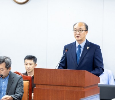 250717 김동영 의원, 보행약자 보호구역 확대를 위한 조례 상임위 통과(1).jpg width: 100%; height : 150px