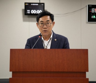 250723 박명수 의원, 취수 기능 상실한 상수원보호구역 해제를 위한 수도법 개정 촉구 건의안 본회의 통과.jpg width: 100%; height : 150px