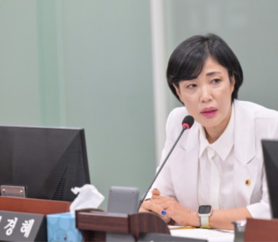 250724 이경혜 의원, 경기도 남북교류협력에 관한 조례 일부개정조례안 본회의 통과.jpg width: 100%; height : 150px