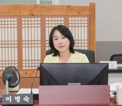 250724 이병숙 의원 대표발의, 경기도 모범노동대상 조례안 본회의 통과.jpg width: 100%; height : 150px