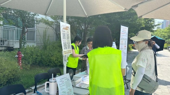 복지사각지대 고독사 ZERO 지역주민 만나기 캠페인 현장사진.jpg