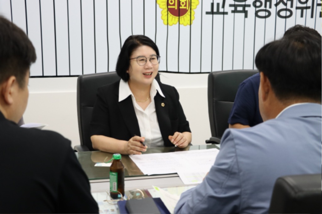 250812 이서영 의원, 갱년기 증후군 관리 및 지원 조례안 광역 최초 발의.jpg