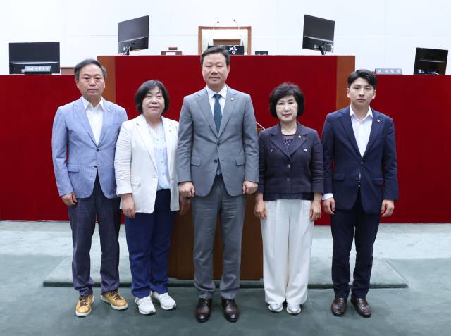 성남시의회 더불어민주당, 국민의힘에 의장 보궐선거 강력 촉구