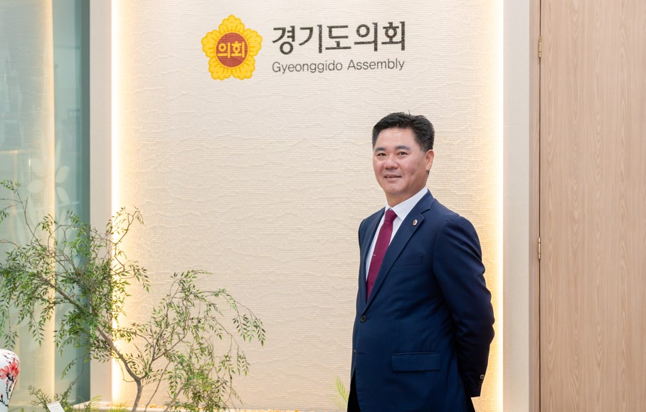 250821 정하용 의원, 용인시 보라고 친환경 인조잔디 운동장 조성 결실 맺어 (2).jpg
