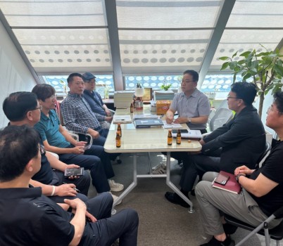 사진1.jpg width: 100%; height : 150px